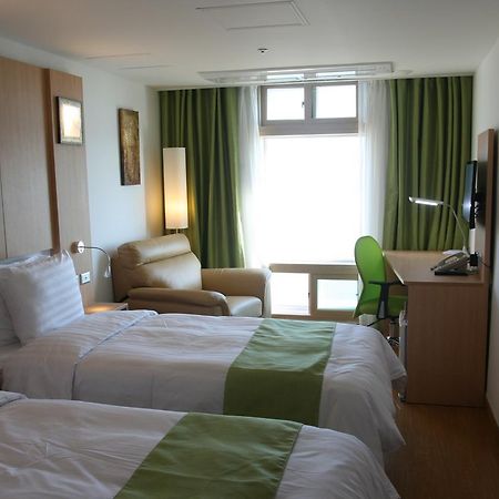 Gunsan Apple Tree Hotel Dış mekan fotoğraf