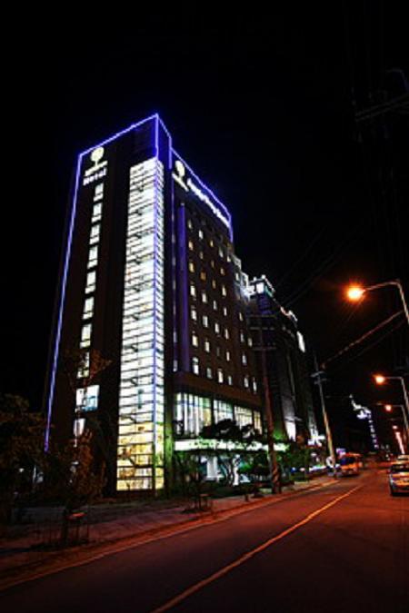 Gunsan Apple Tree Hotel Dış mekan fotoğraf