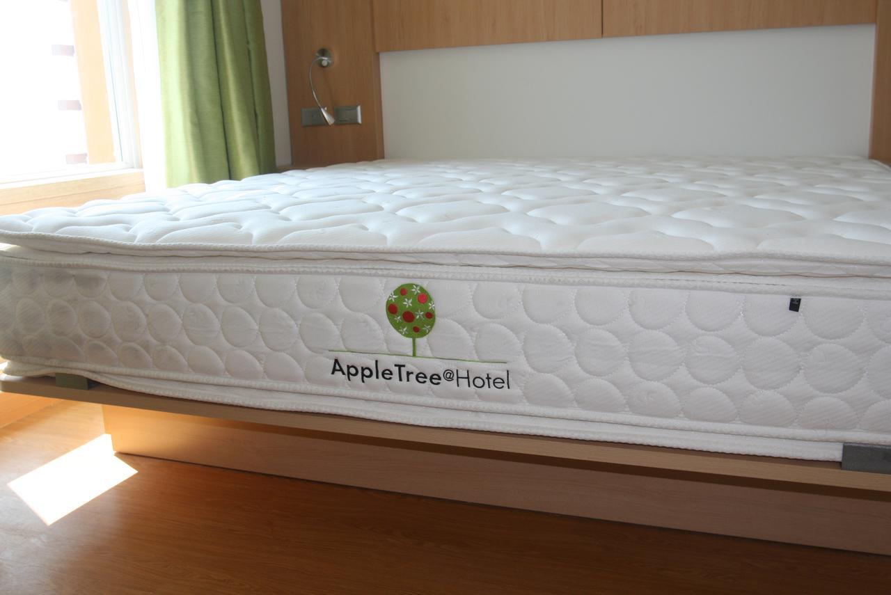 Gunsan Apple Tree Hotel Dış mekan fotoğraf
