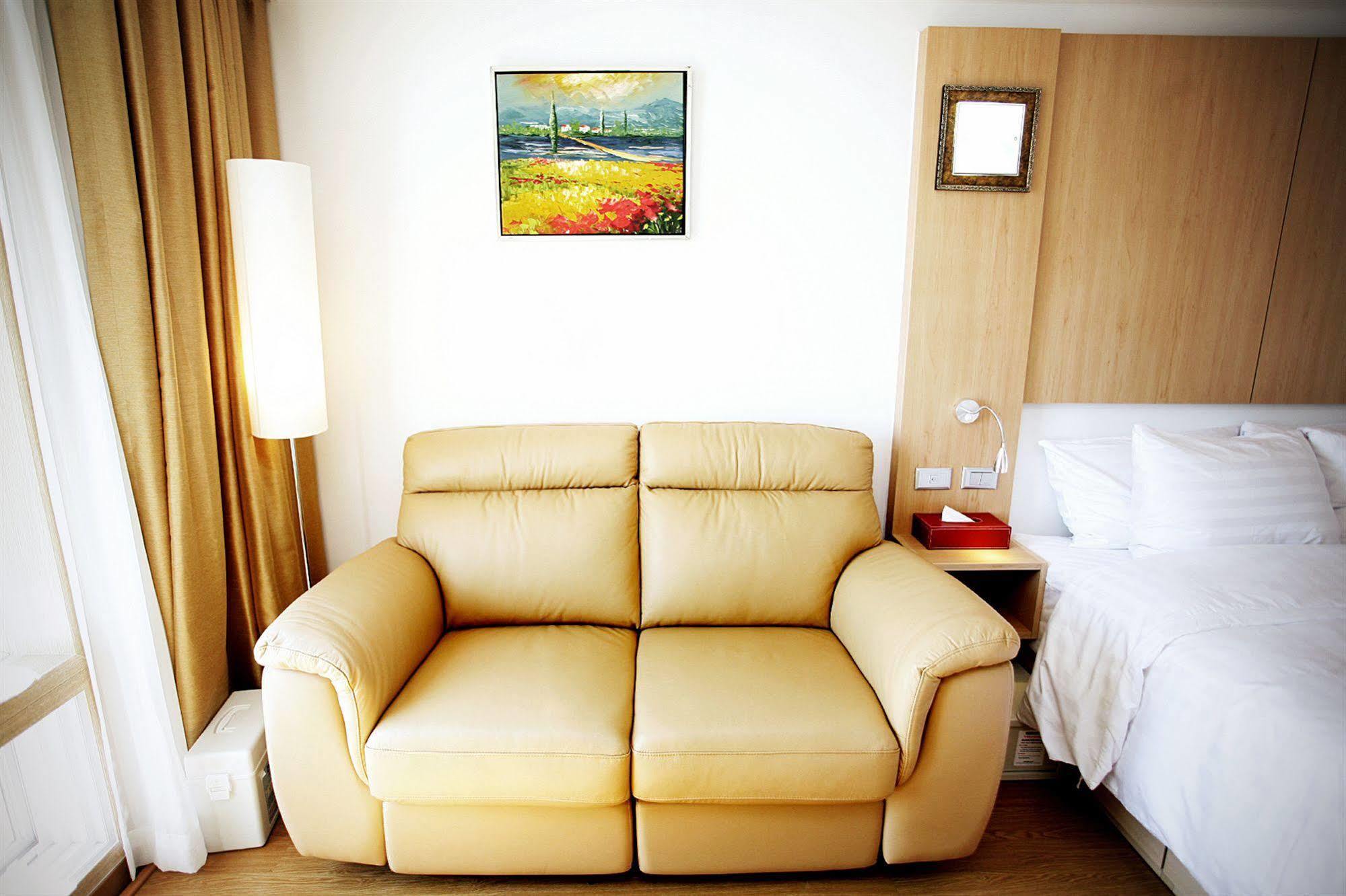 Gunsan Apple Tree Hotel Dış mekan fotoğraf